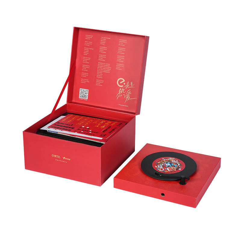 Tvrda rotirajuća glazbena kutija u obliku knjige s blagdanskom tematikom