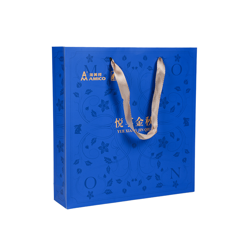 Vertikalne torbe od kraft papira s blagdanskim motivom