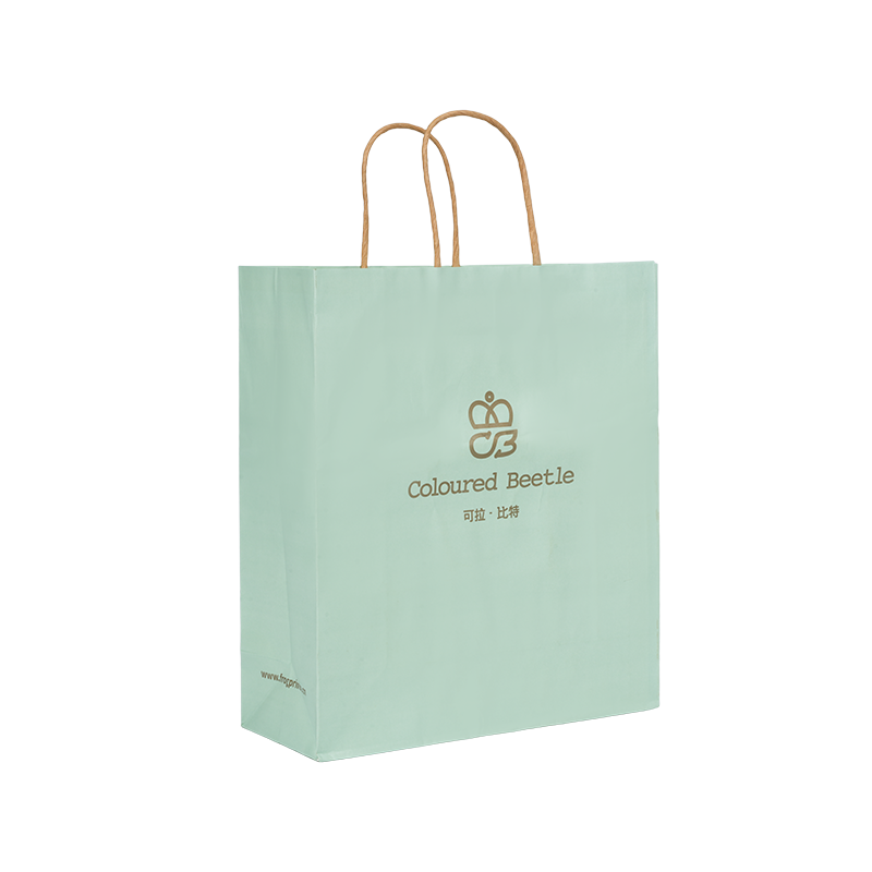 Pakiranje odjeće horizontalna ručna torba od bijelog kartona