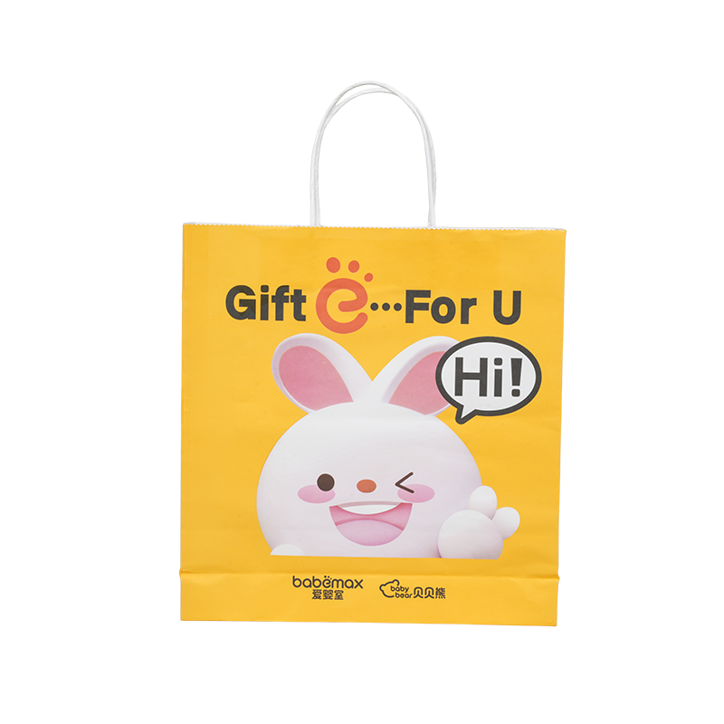 Pakiranje odjeće horizontalna ručna torba od bijelog kartona